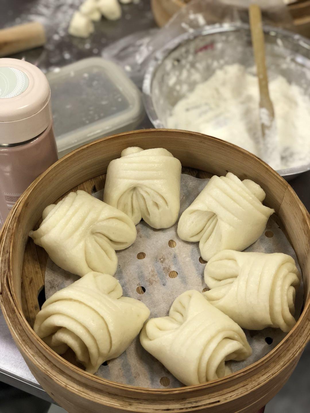 爱折腾的kitty做的猪蹄卷