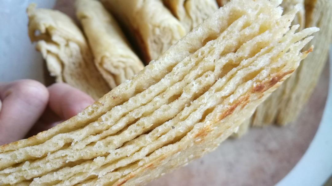 比蛋糕还好吃的发面千层饼，做法简单
