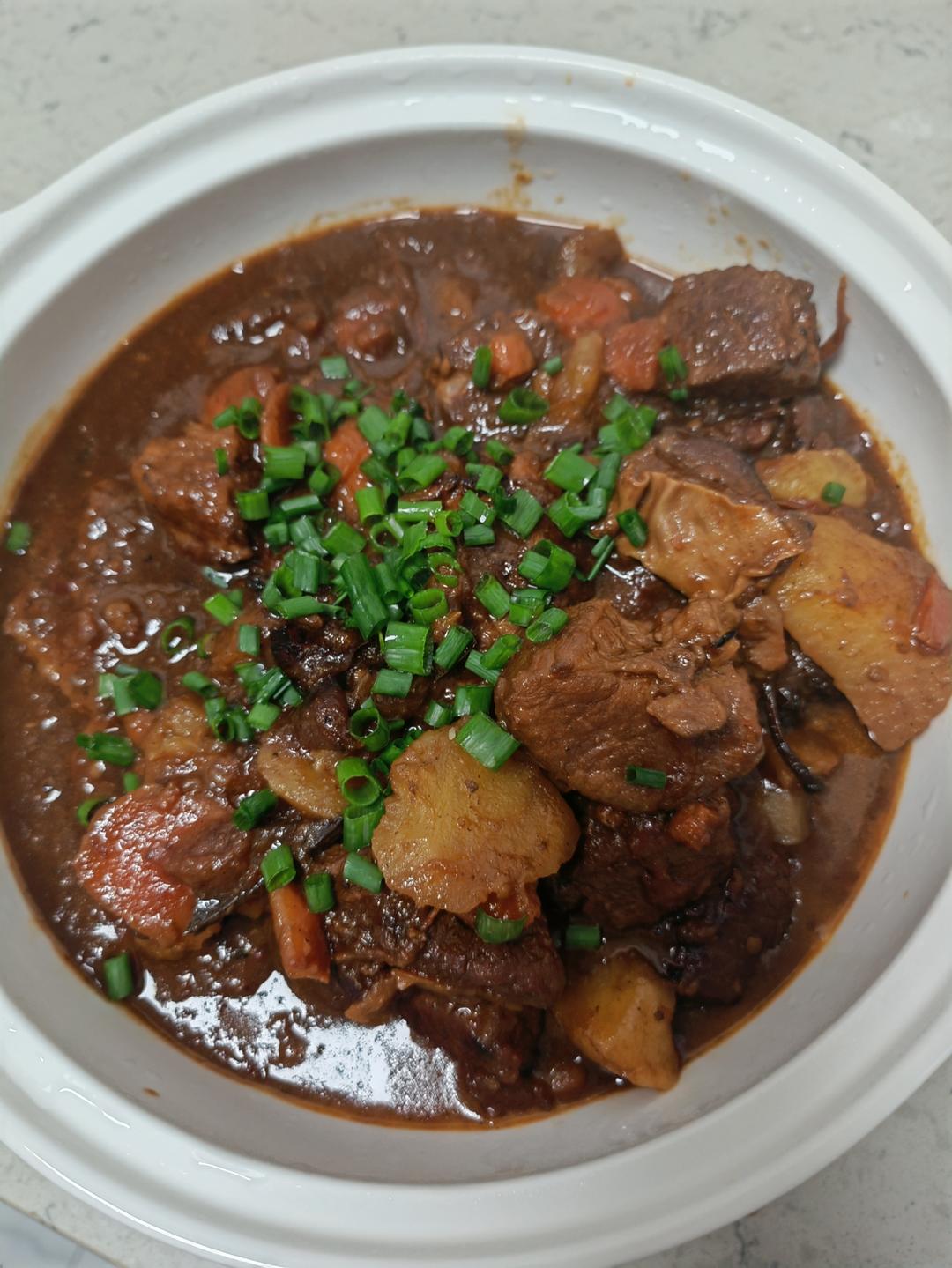番茄土豆炖牛腩