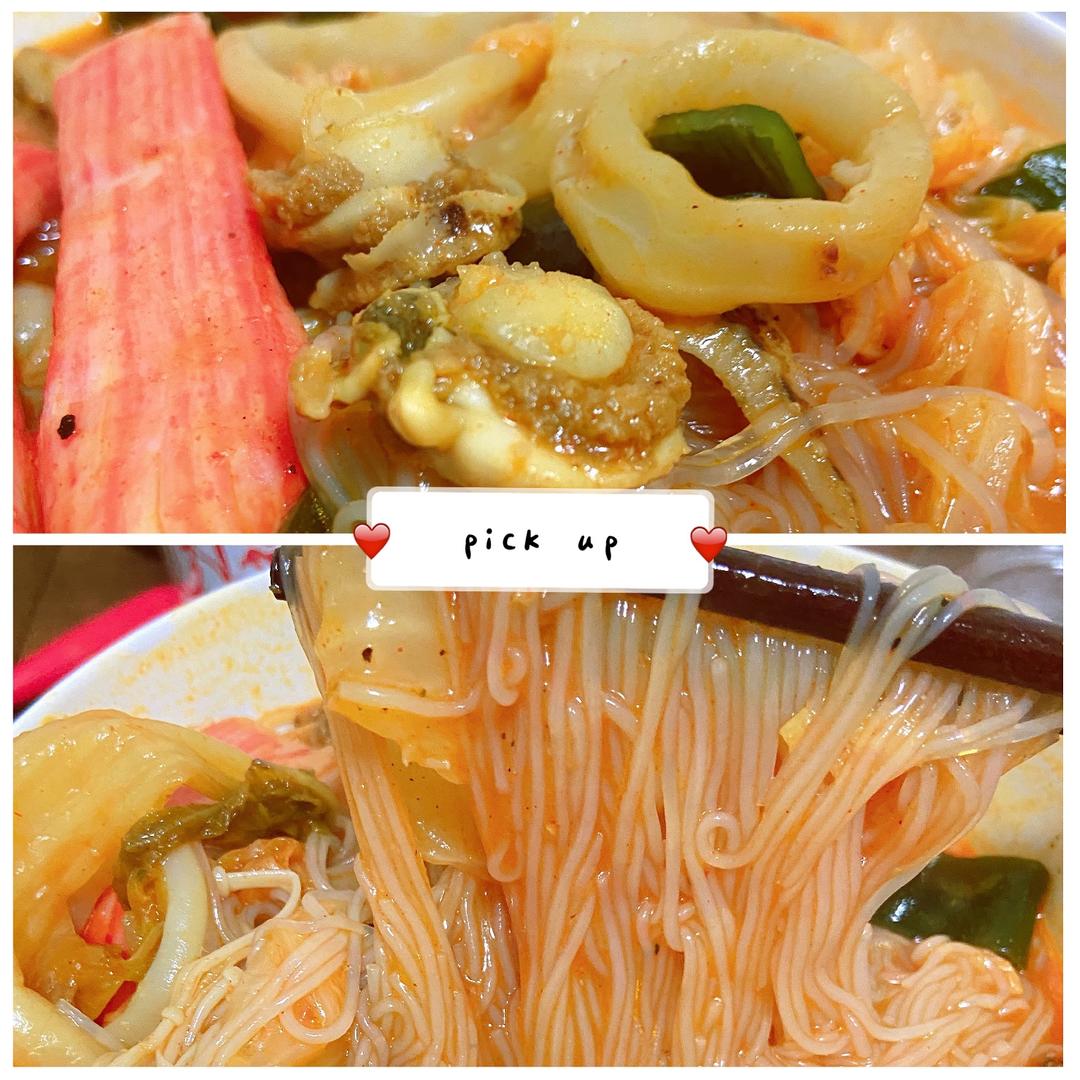 泡菜海鲜汤粉