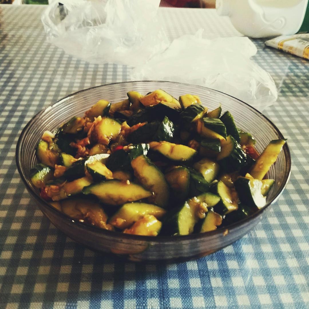酸辣拍黄瓜