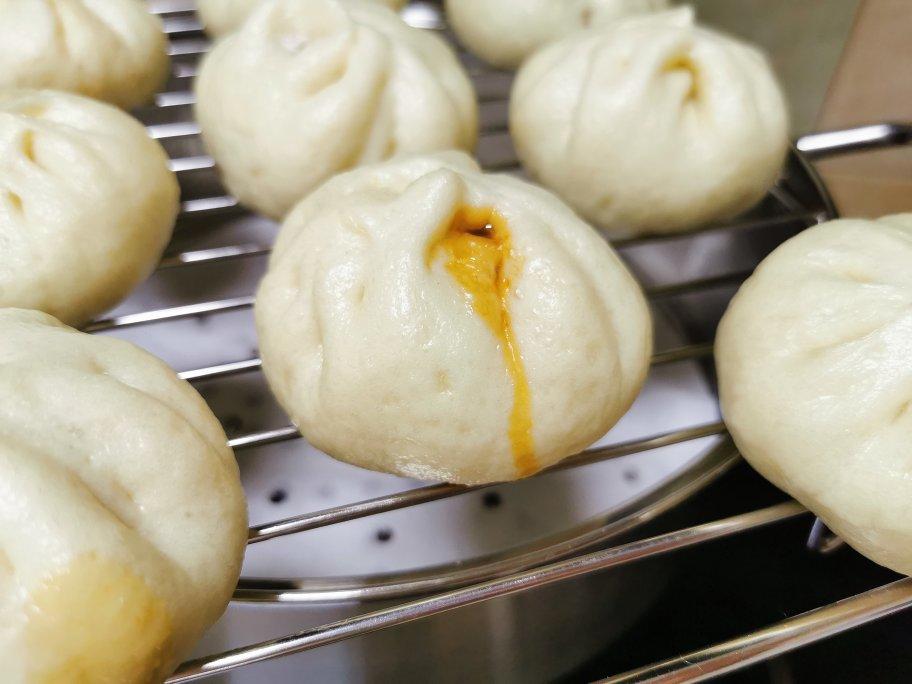 小美版香葱鲜肉包