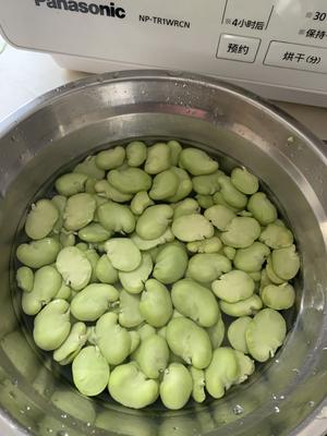 新手小白的炒蚕豆的做法 步骤3