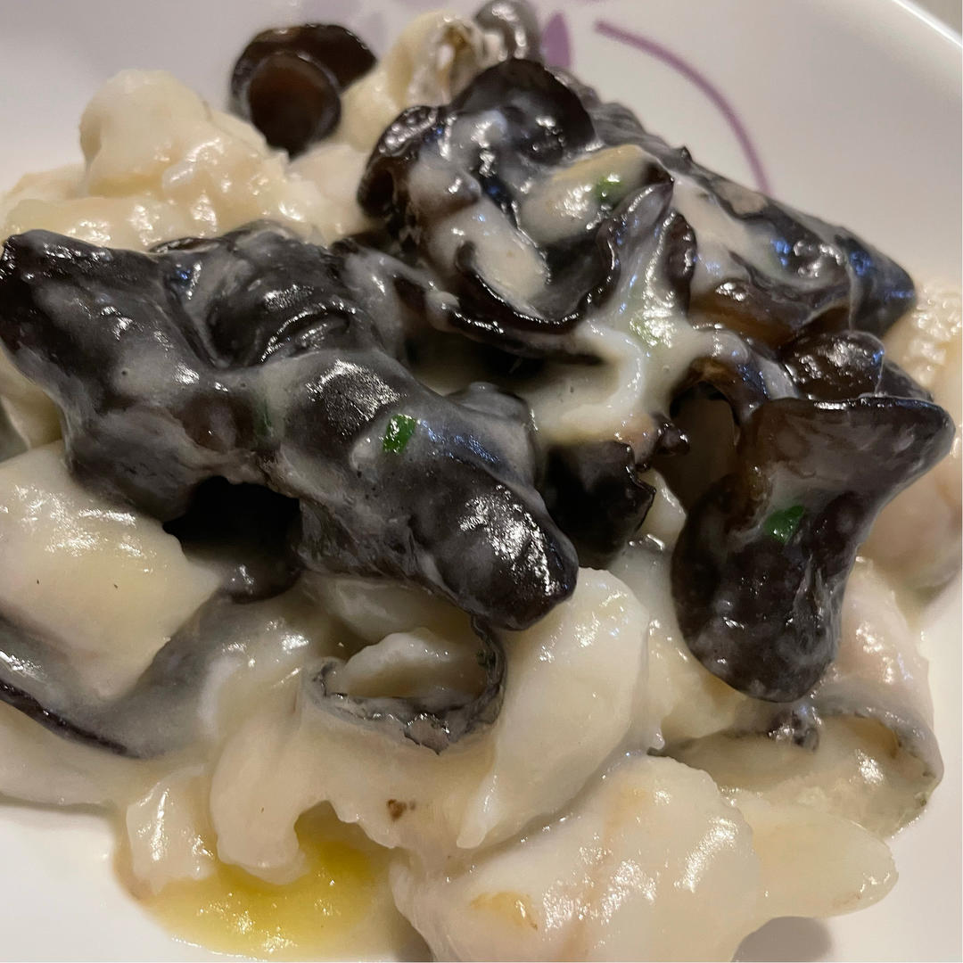 黑木耳炒黑鱼片