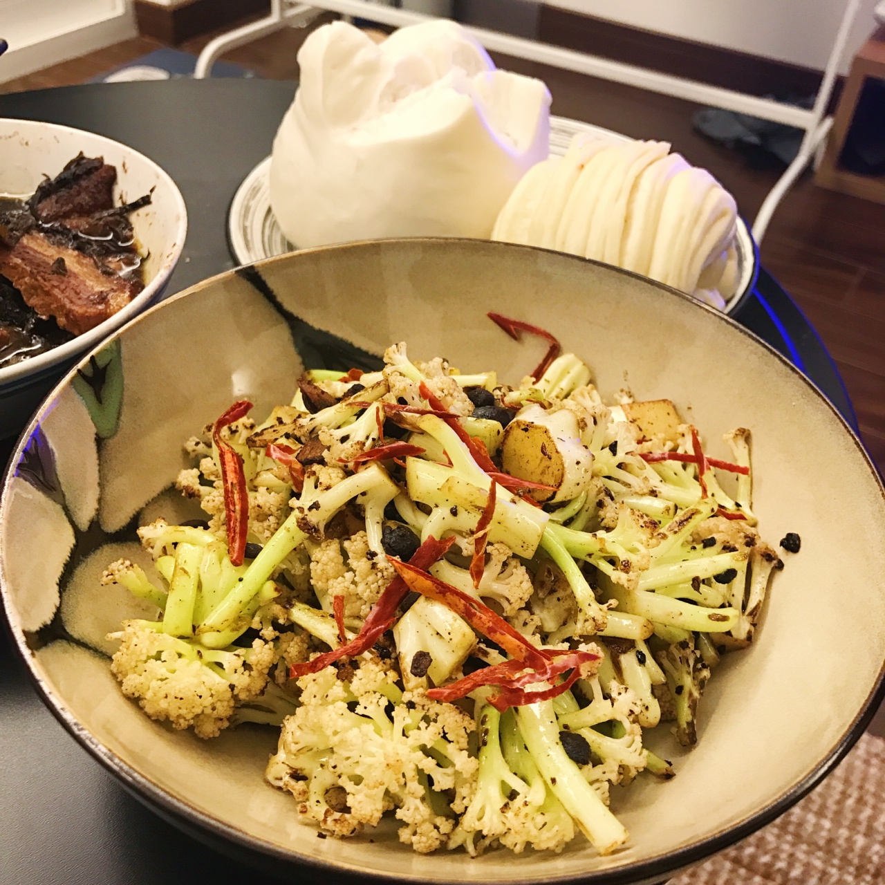 很“浪费”米饭的家常菜之一-------干锅菜花