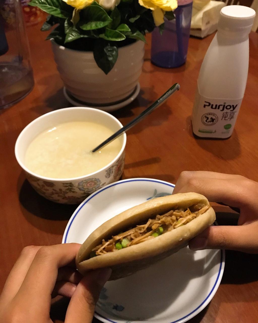 肉夹馍(白吉馍的制作)