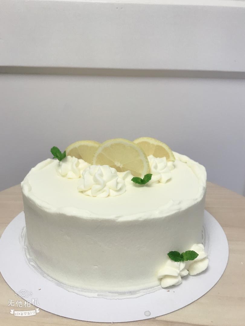 🍋日本YOKU MOKU の柠檬奶油戚风蛋糕