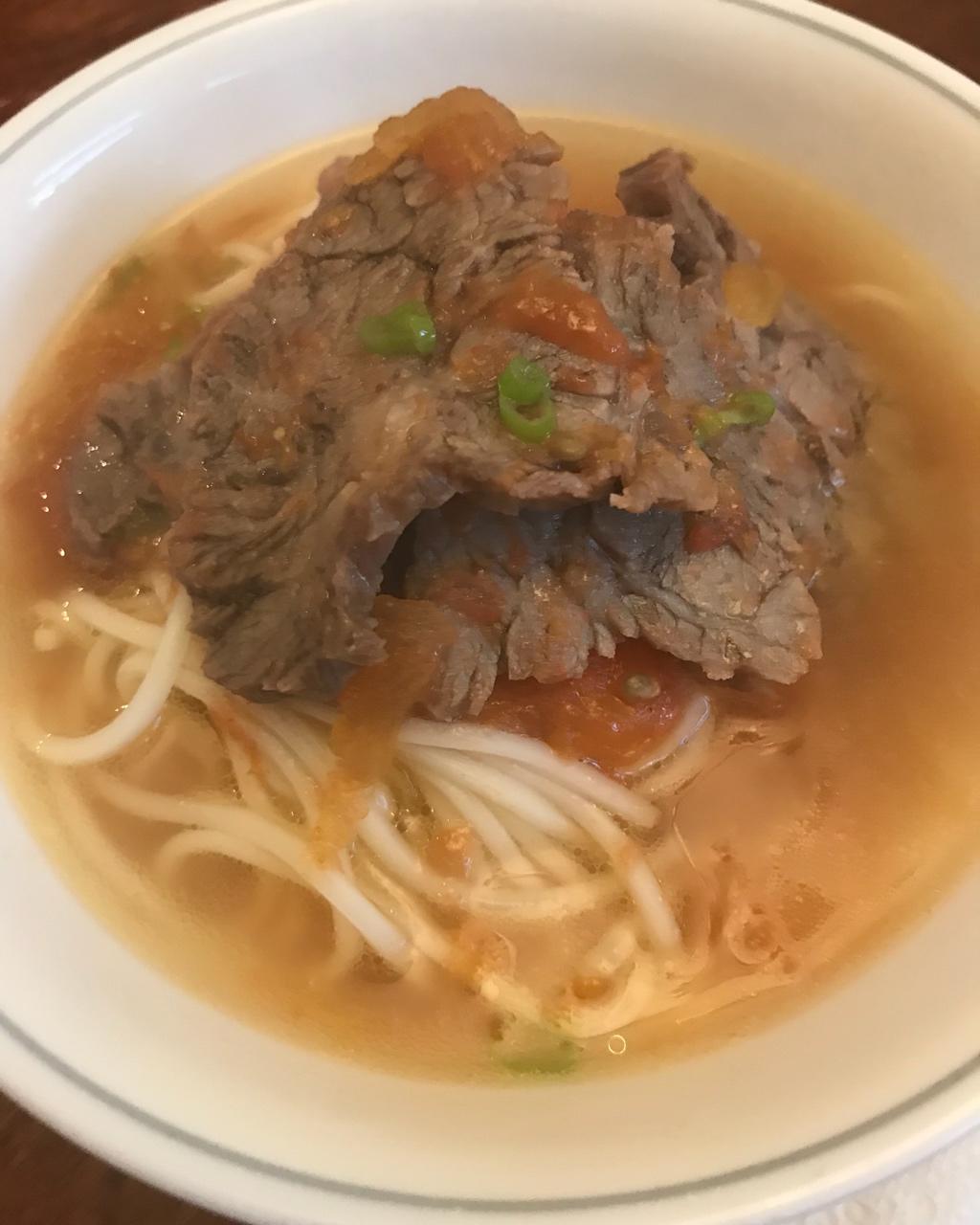 番茄牛肉面