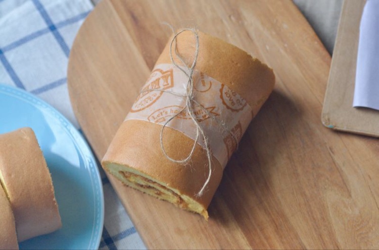 肉松戚风蛋糕卷