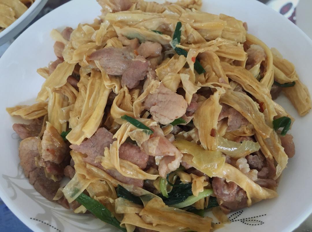 腐竹炒肉 香喷喷 下酒菜