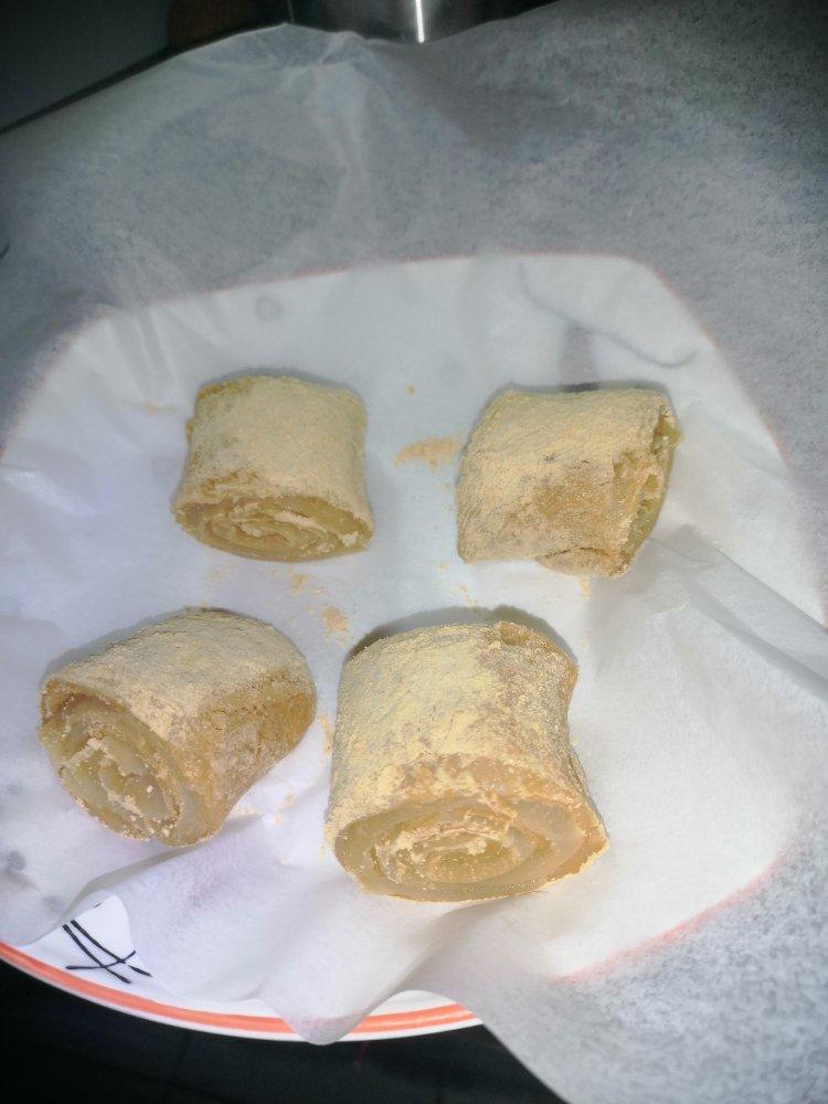 此配方做出的驴打滚无比软糯，放一天还是软的