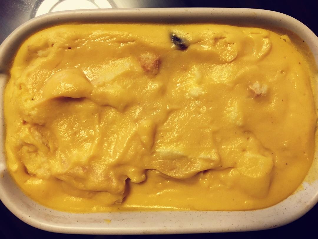 吐司蛋奶烤布丁