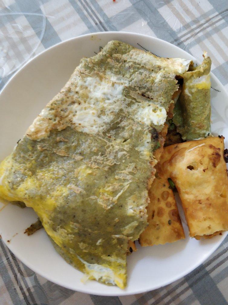 煎饼果子，薄脆片做法