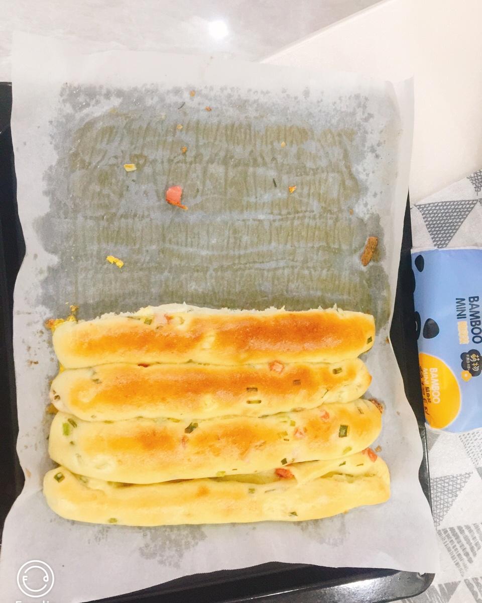 超简版香葱·土豆咸面包（无糖）