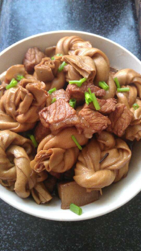 夏初夏末做的千张结烧肉