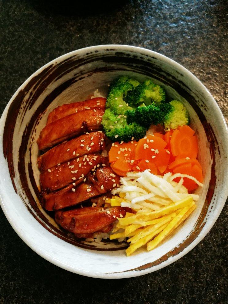 晓de味道做的日式照烧鸡排饭