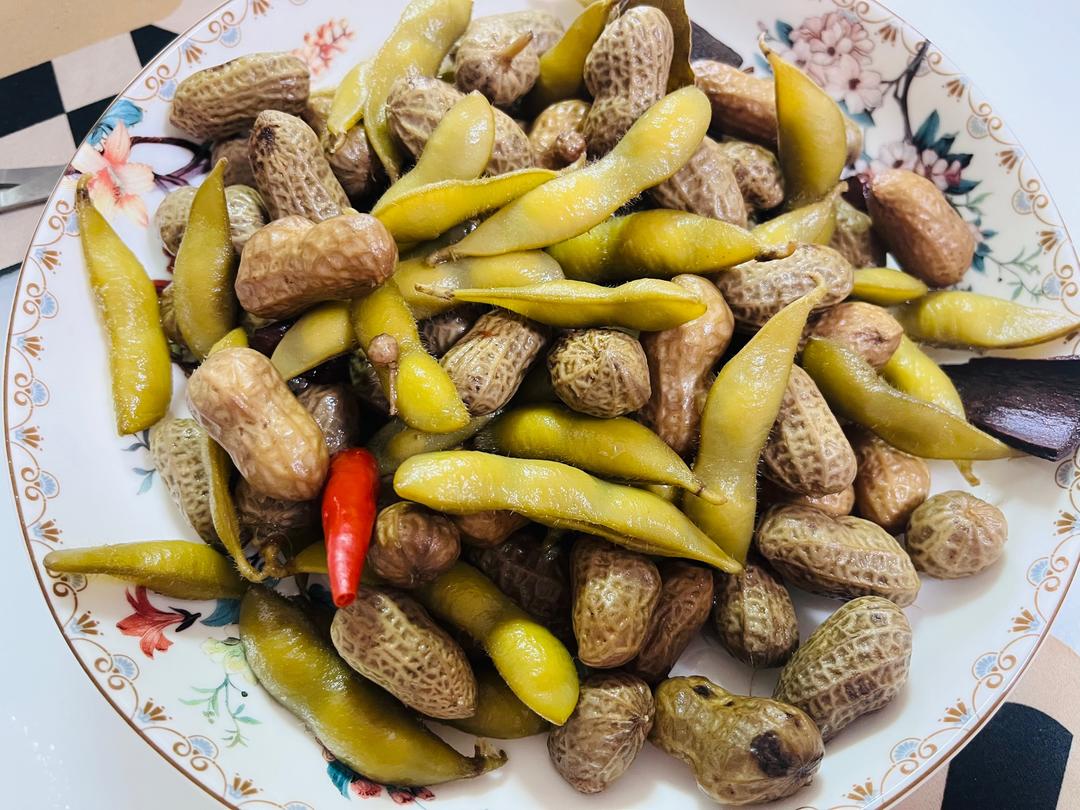 卤花生毛豆