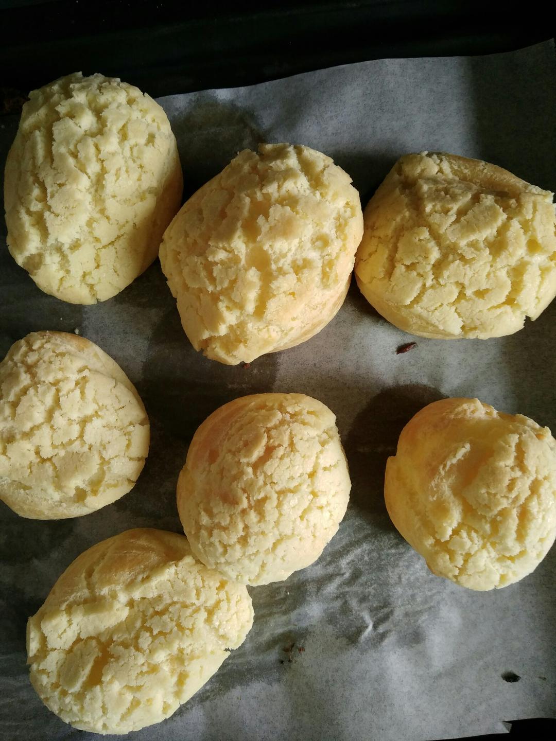 酥皮奶油泡芙--#皮黑森林#