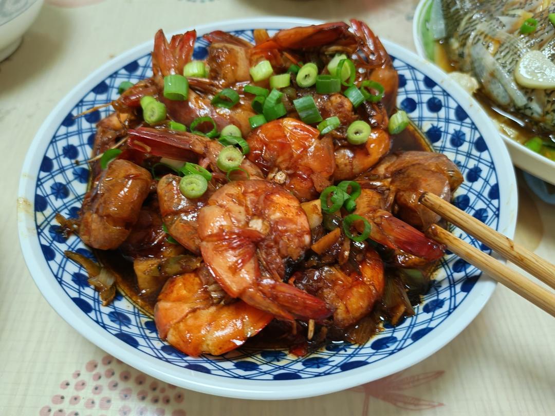 家庭版油焖大虾
