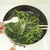 清炒苋菜的做法 步骤3