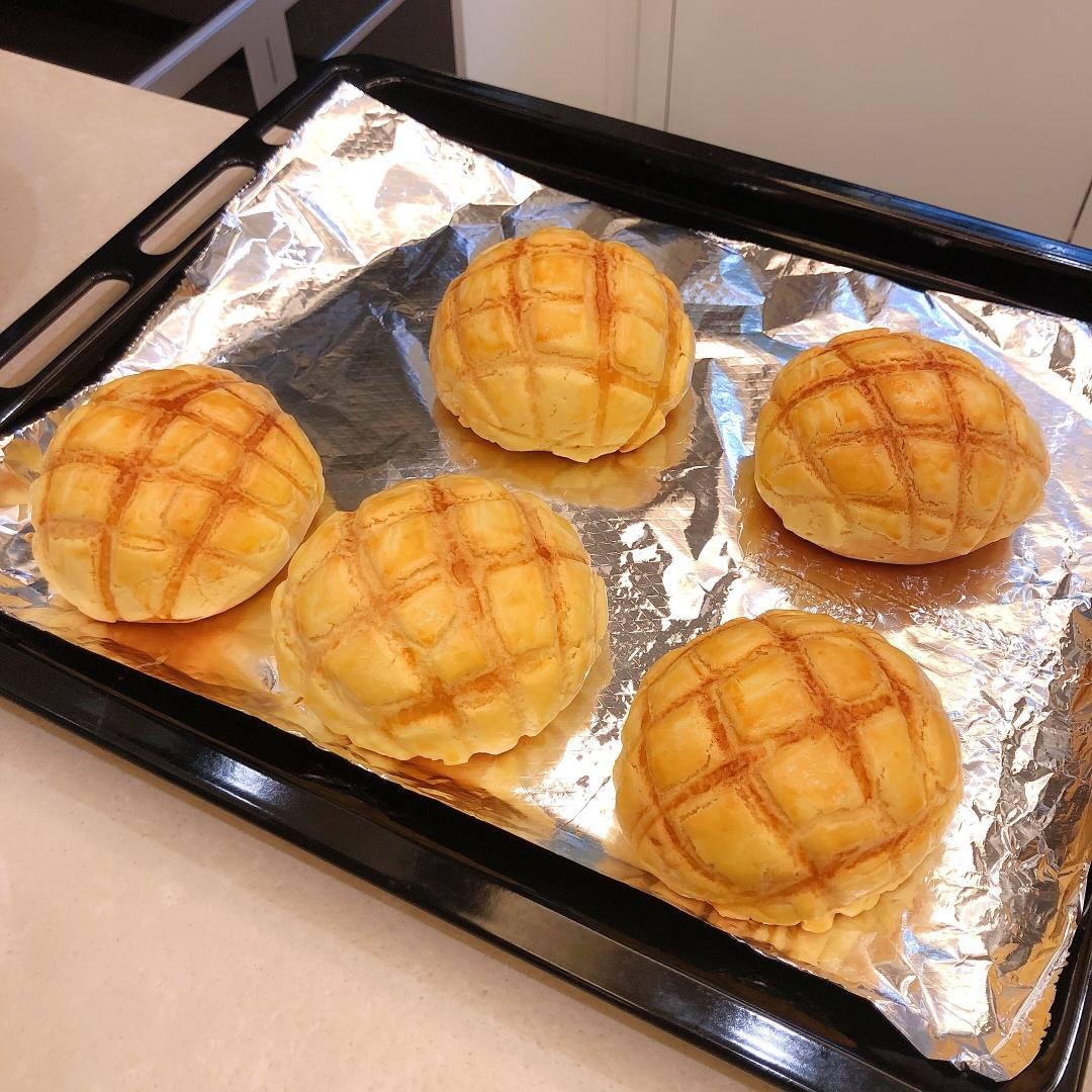 菠萝包-拒绝店里那些甜到吃不出香味的菠萝包