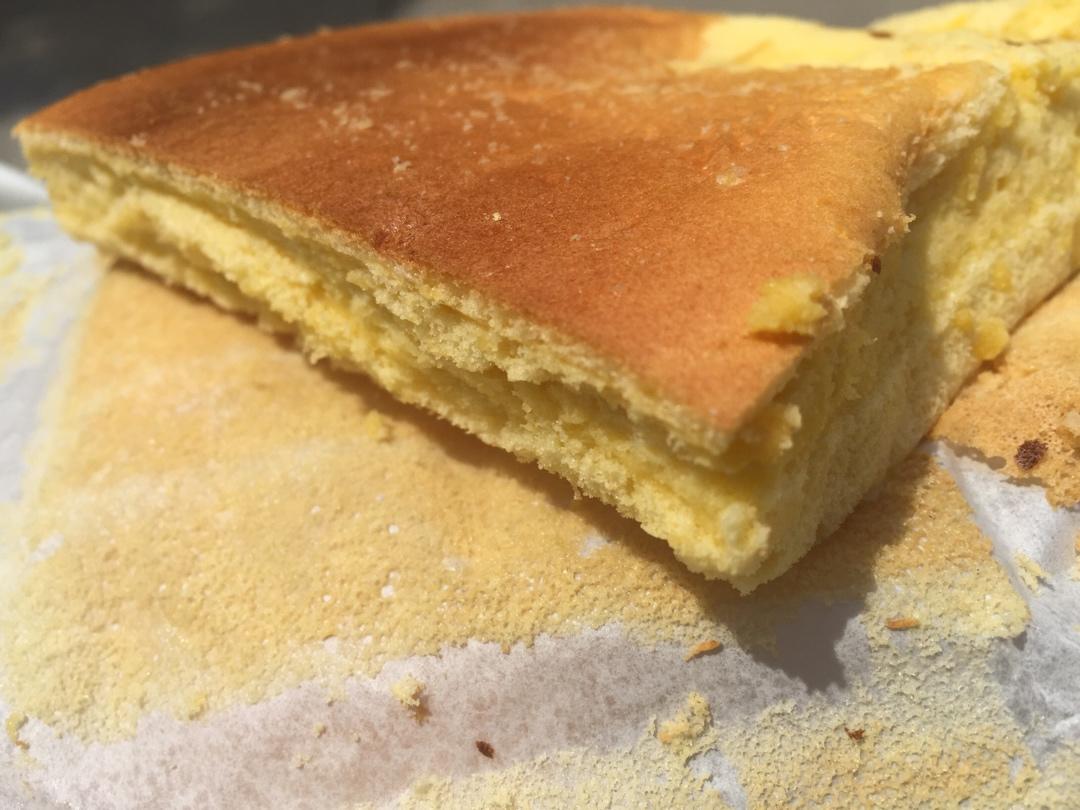 烤箱做蛋糕（戚风蛋糕的做法）