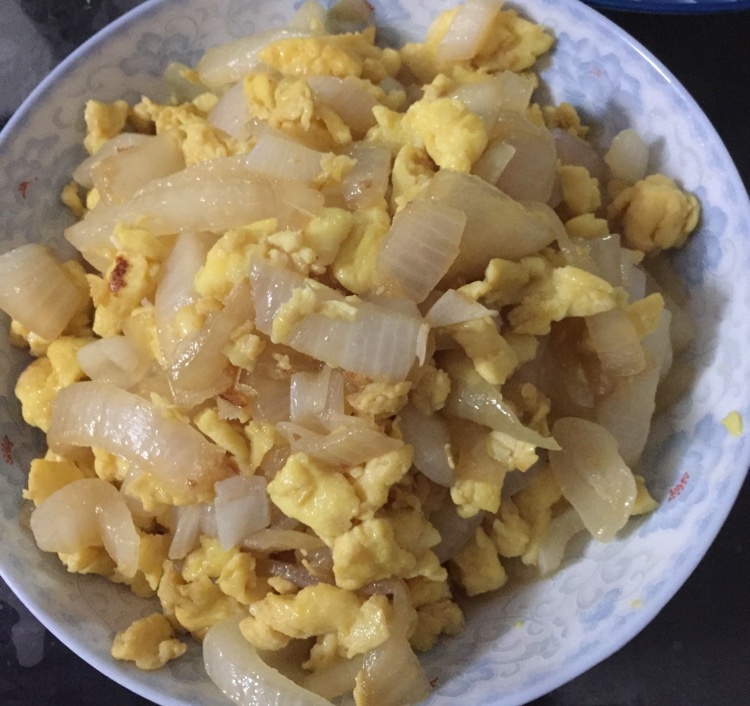 洋葱炒鸡蛋