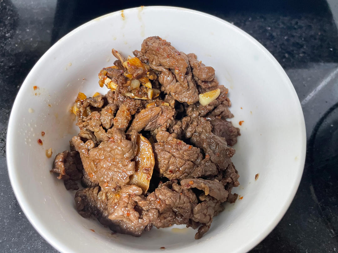 又香又嫩的小炒牛肉（巨好吃，手残党也能做）