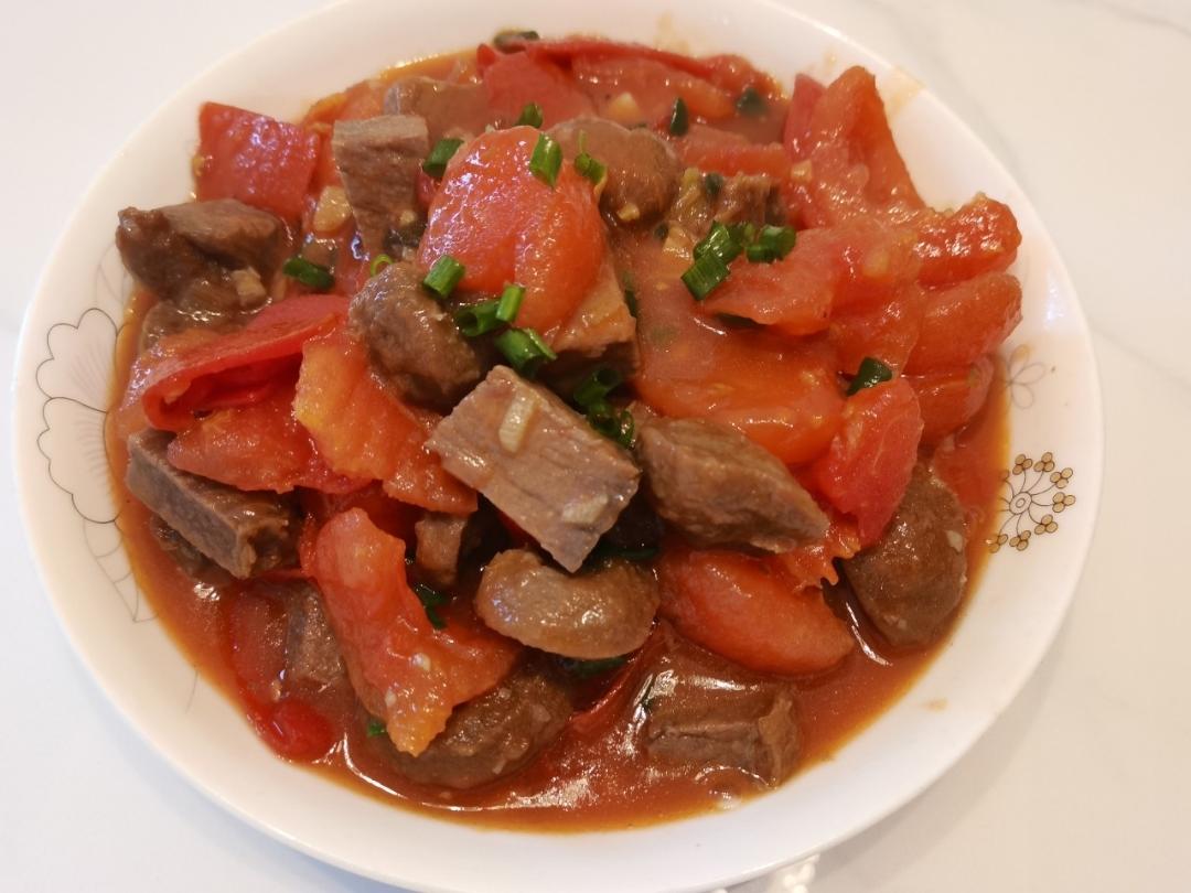 番茄炖牛肉