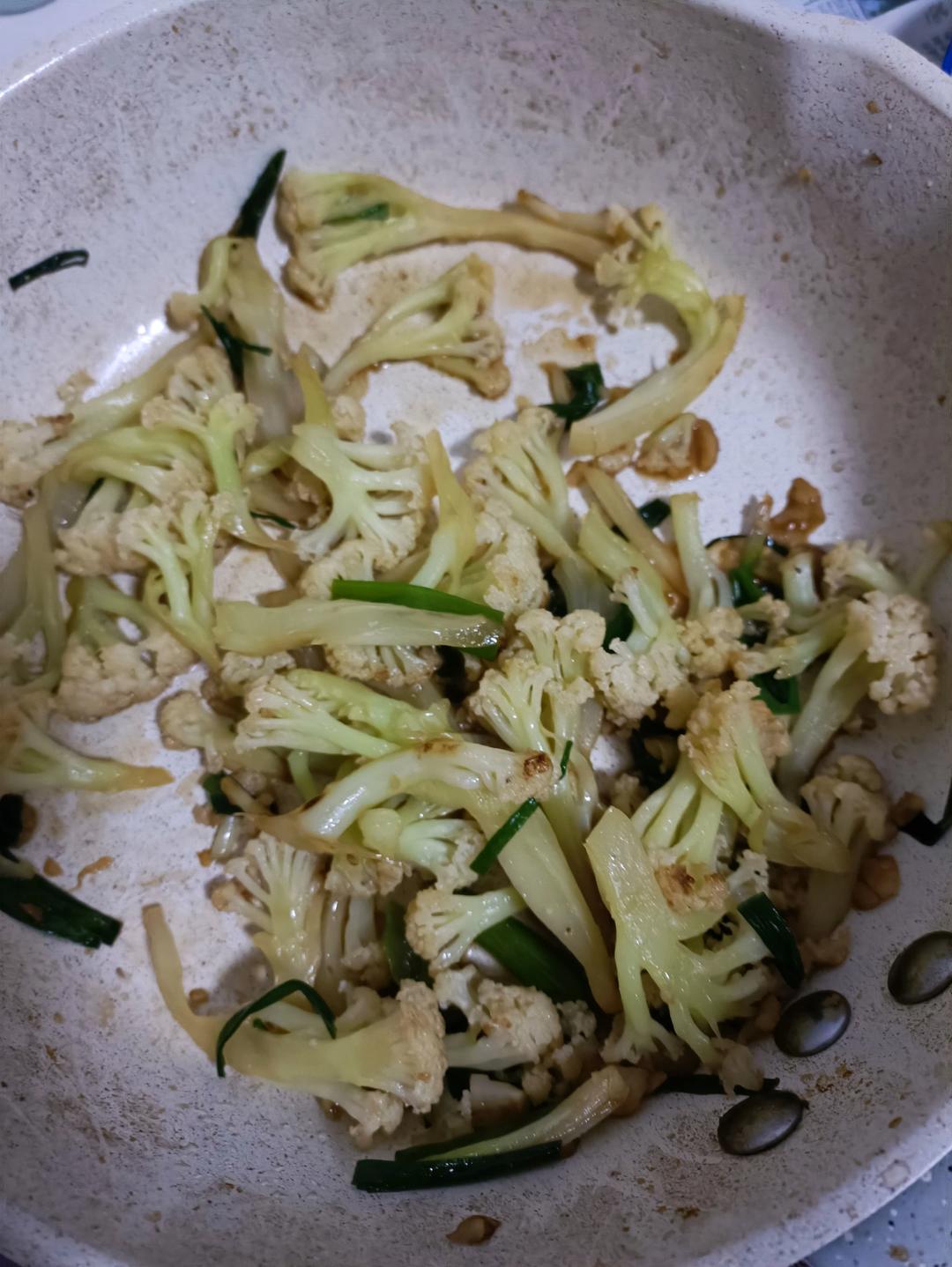 和饭店一个味道的干锅花菜