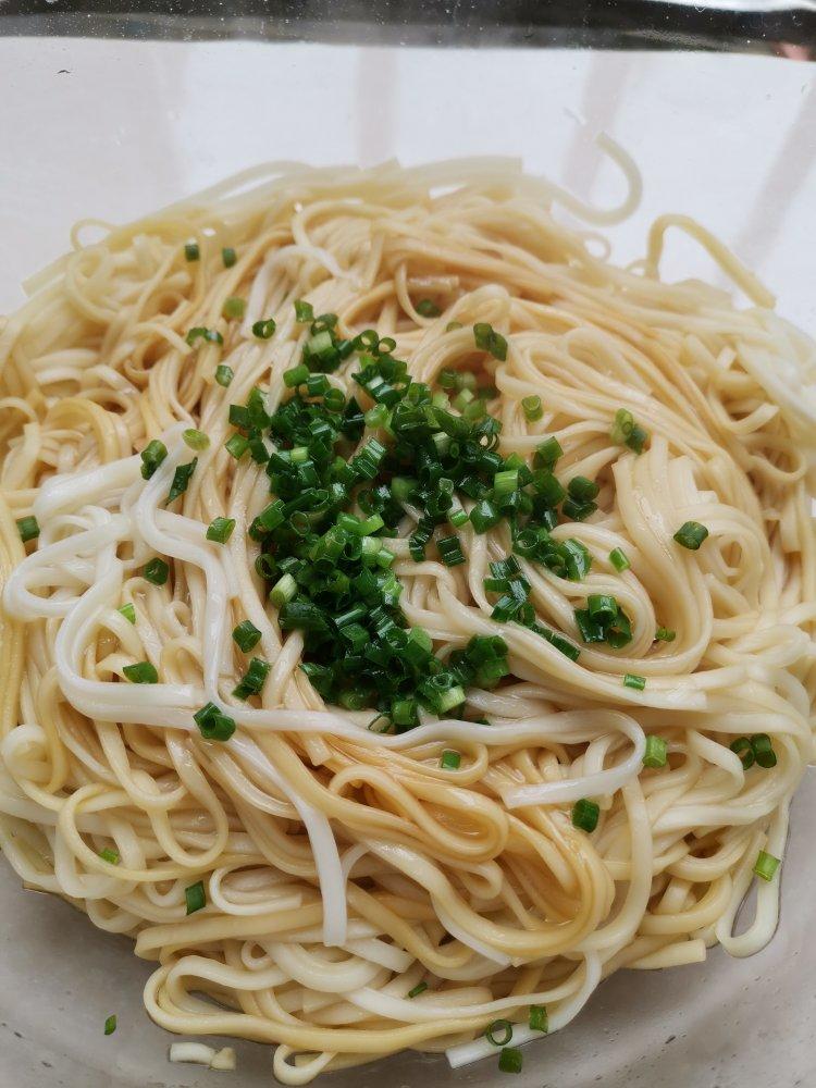 葱油拌面—正宗天天向上汪涵版