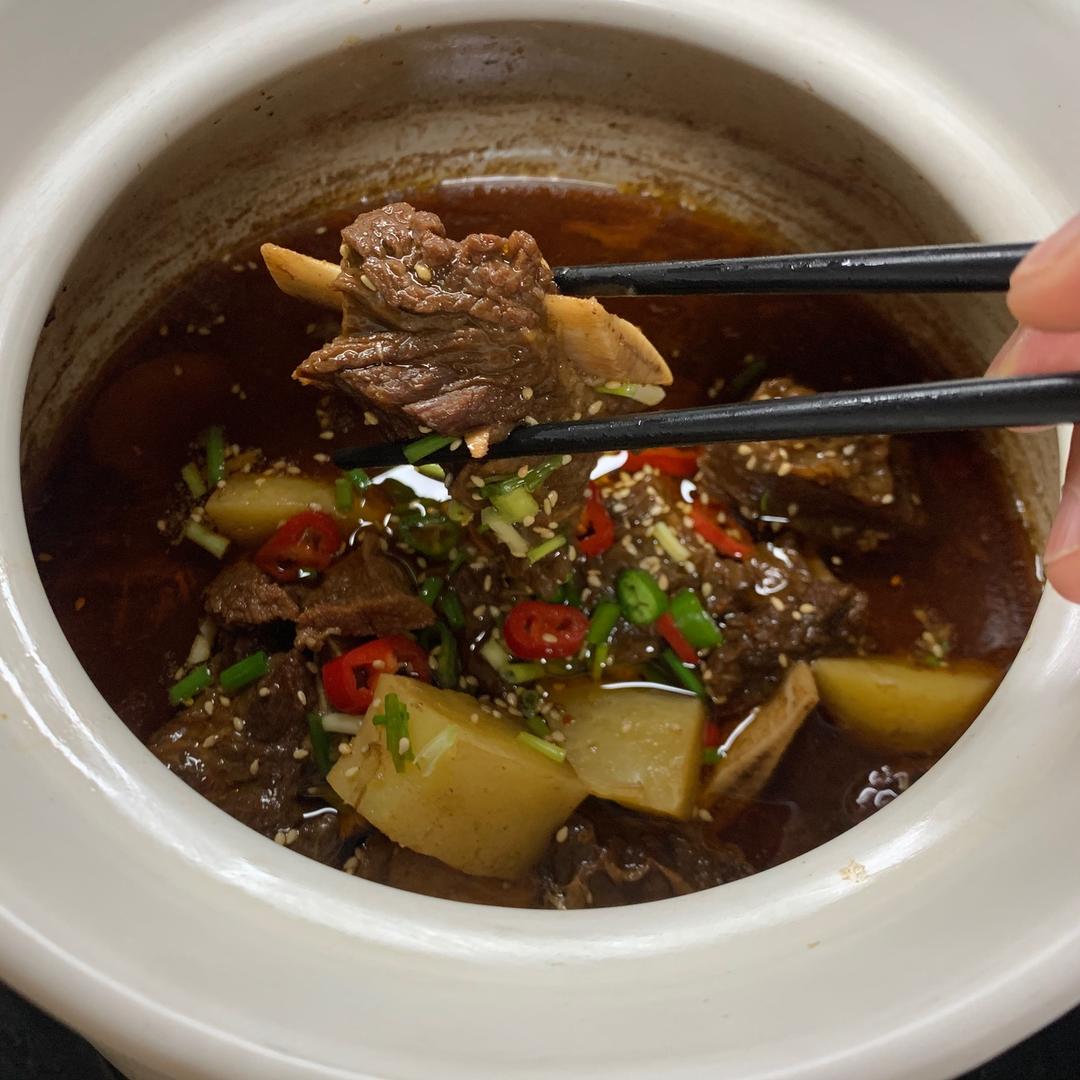红烧牛排骨