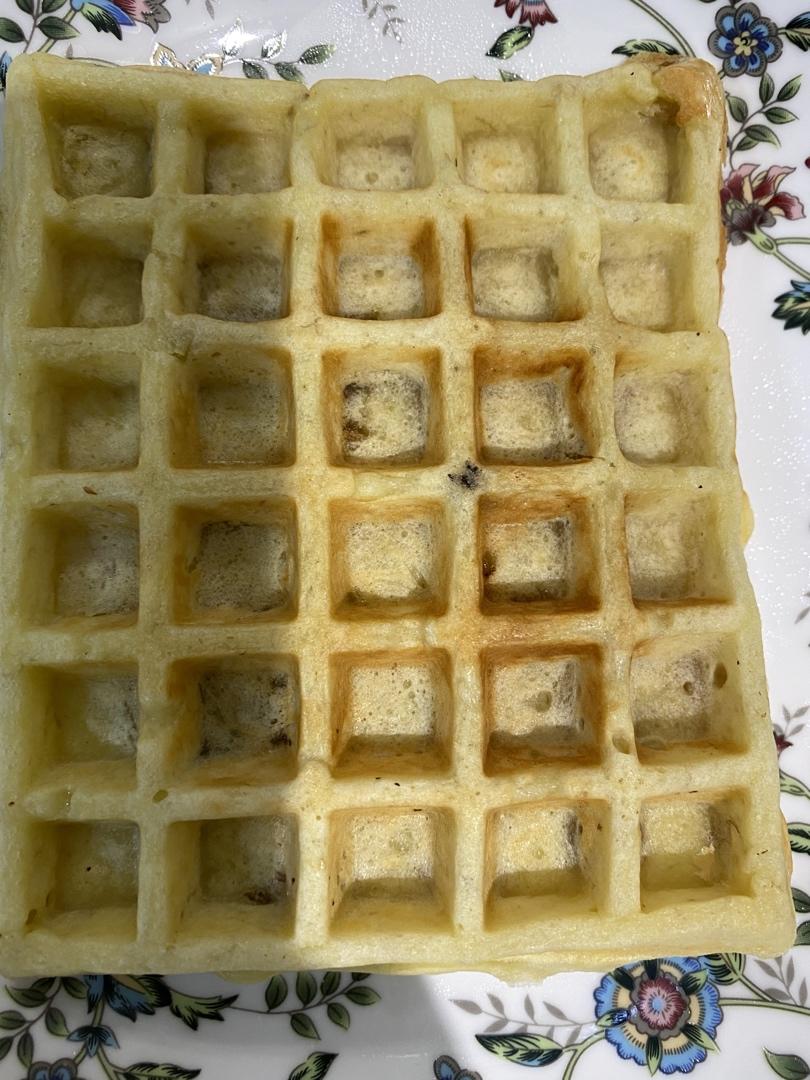 和小朋友一起来做香蕉华夫饼吧！