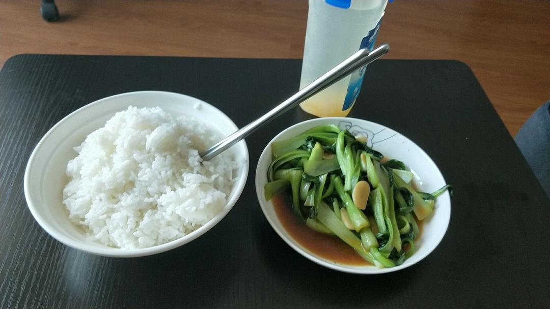 清炒鸡毛菜