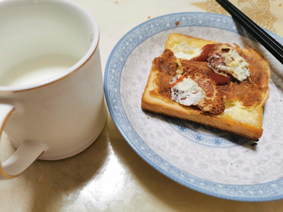 不用担心“露馅”的三明治