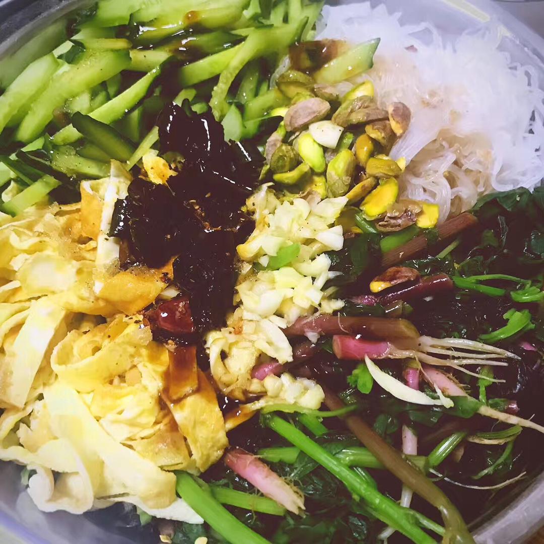 超好吃的凉拌菜( ´ ▽ ` )