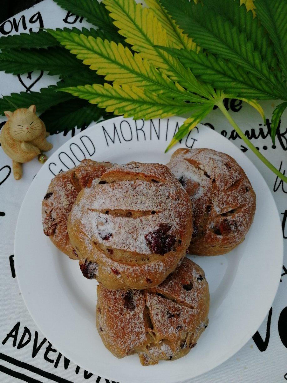 黑啤蔓越莓核桃软欧丨健康·烘焙