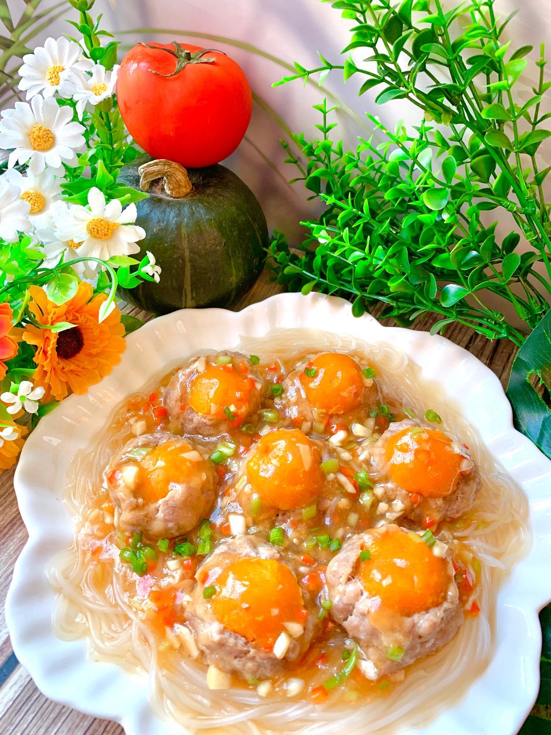 銀絲抱金球的做法