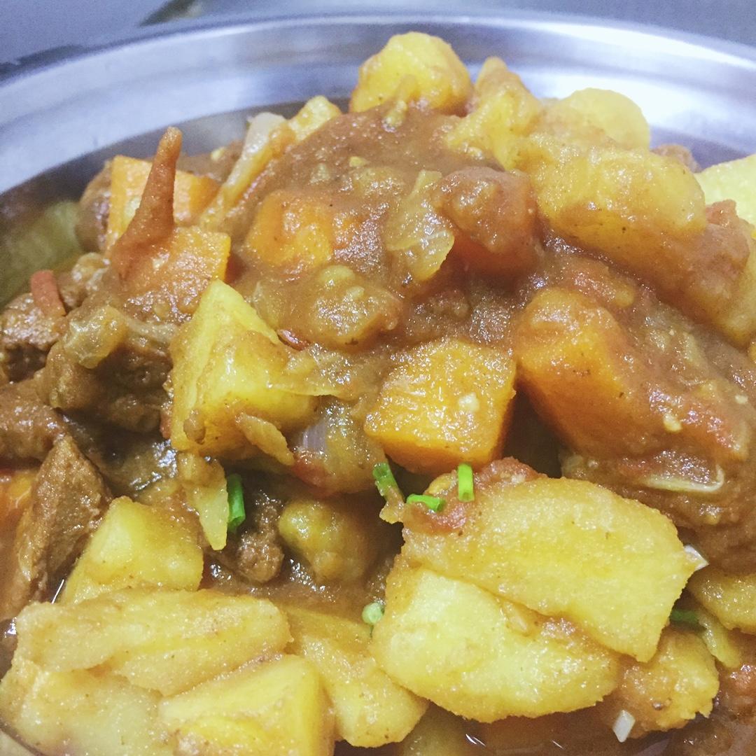 红烧牛肉土豆 （独家秘制）