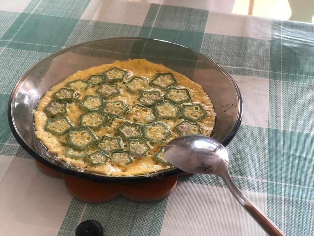 滑溜溜的秋葵蒸蛋