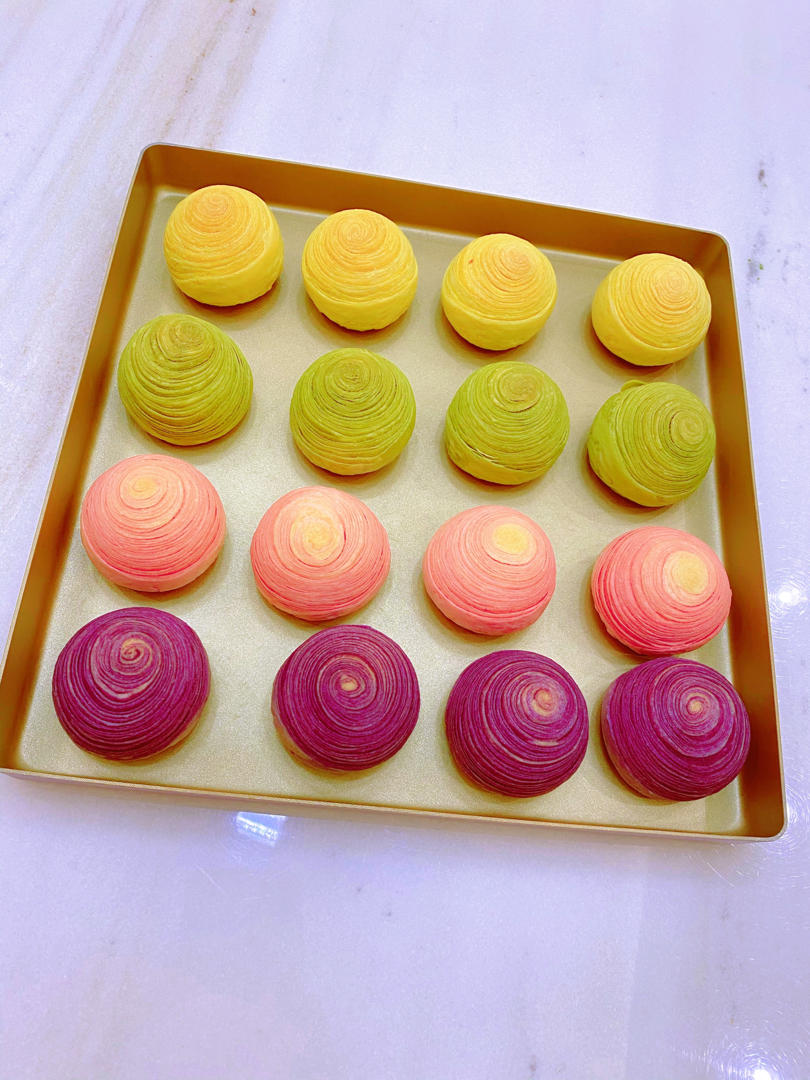 蛋黄酥酥皮技巧：小包酥、大包酥、螺旋酥