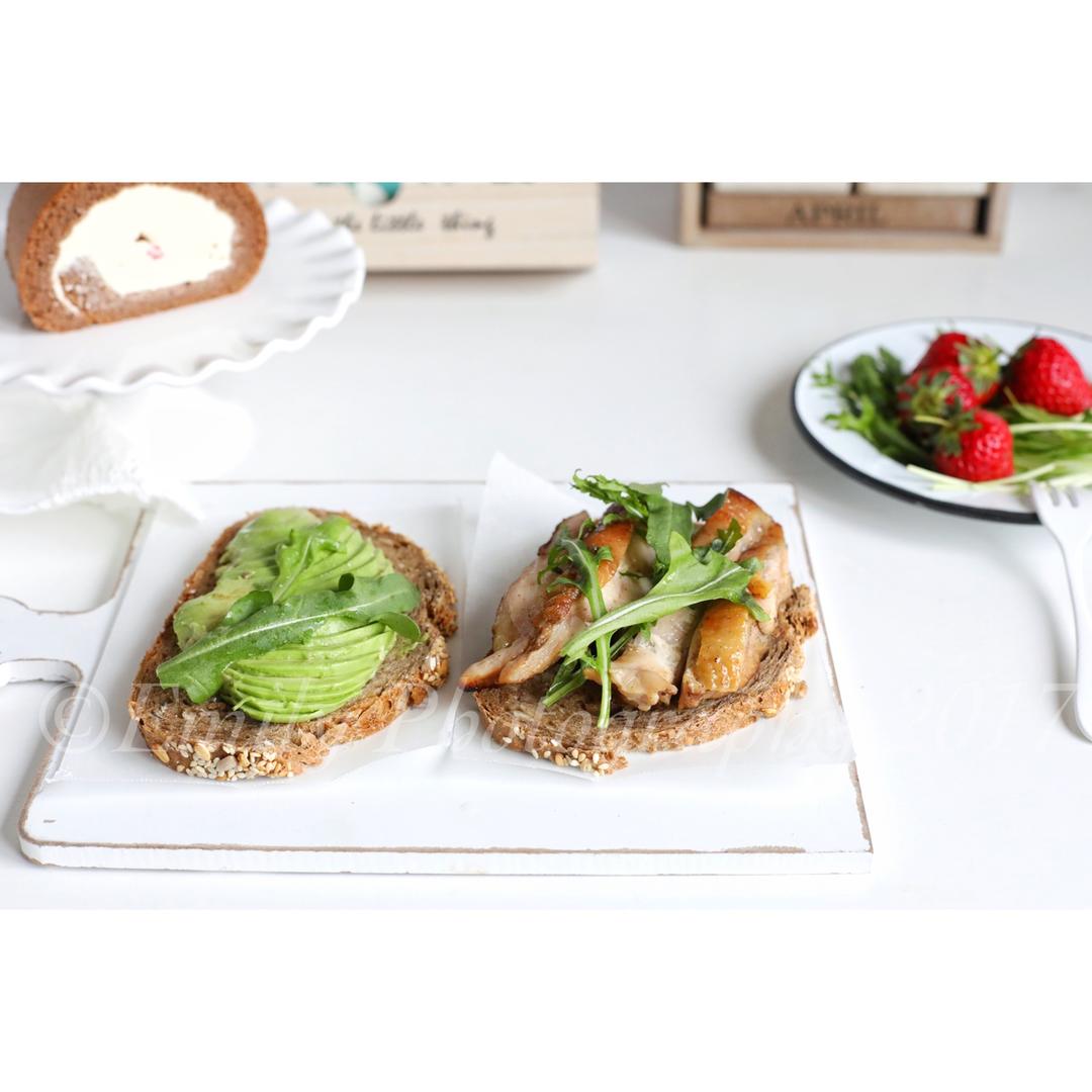 酷炫屌炸天好吃的煎鸡胸肉（香蒜蜂蜜煎鸡胸肉）