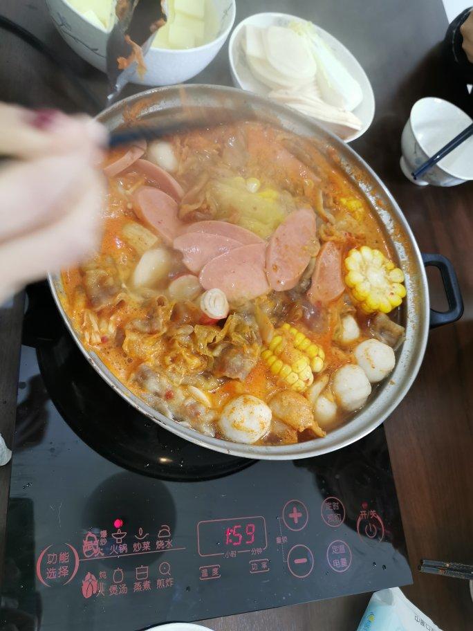 简单又好吃的韩式料理「部队锅」
