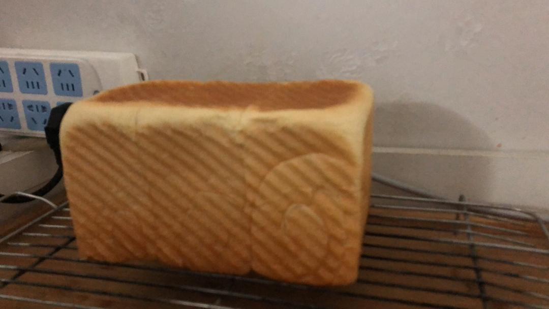 夺命软吐司(๑´ڡ`๑)超软拉丝极速方便的一次发酵吐司