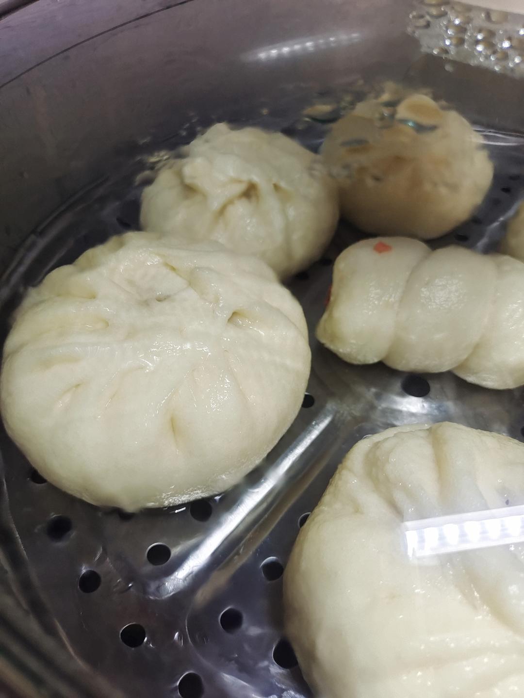 白菜肉包子🥠➕火腿肠卷