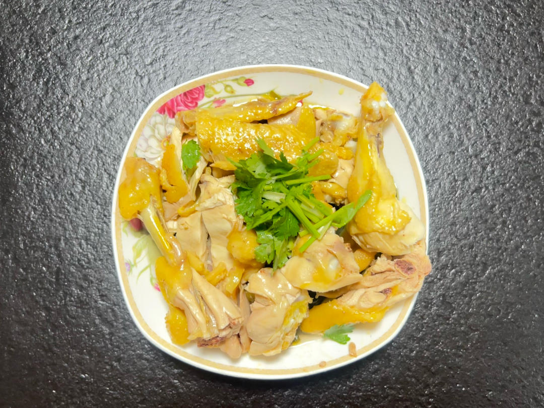 广东湛江特色美食——隔水蒸鸡 原汁原味 鸡滑肉嫩
