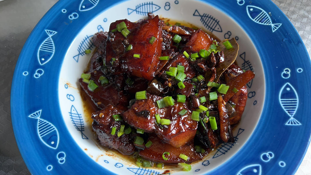 不焯水不放油的家常红烧肉