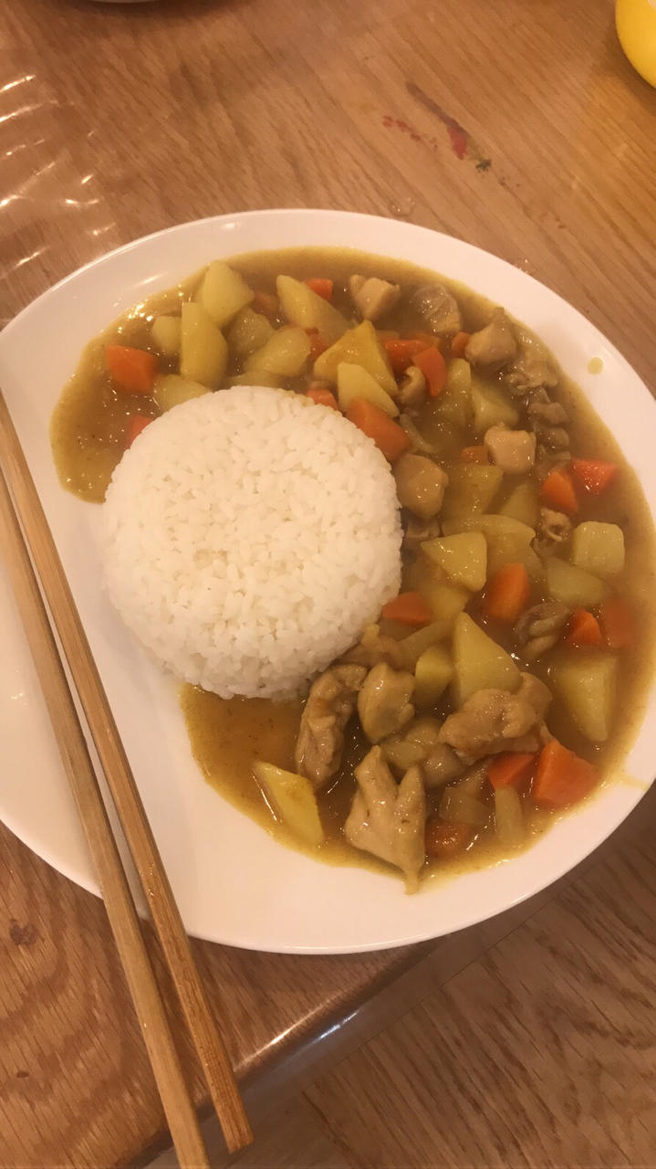 咖喱鸡肉饭