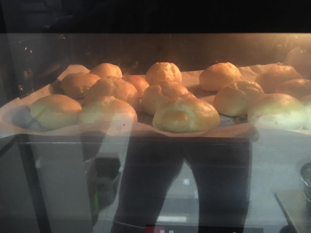 巧克力酥皮泡芙Chocolate Puff