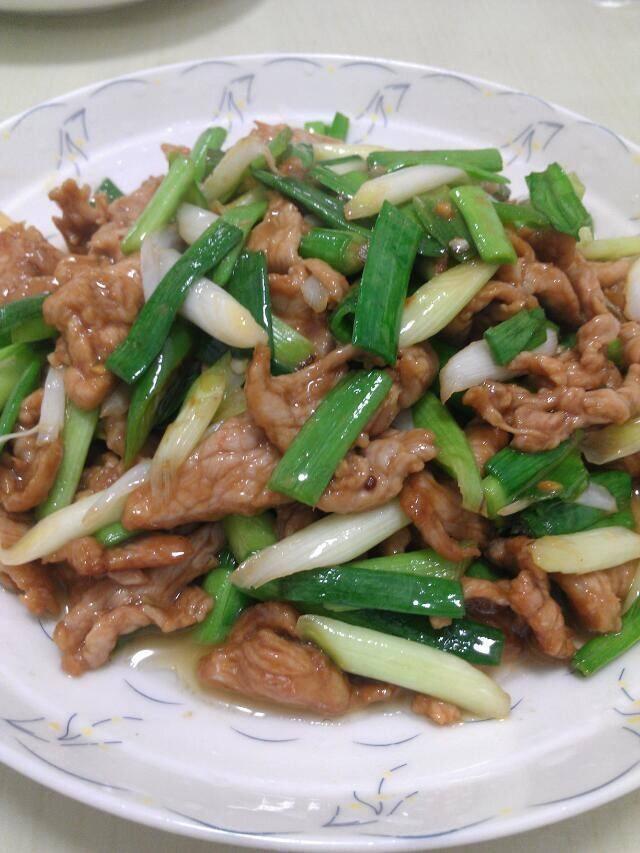 青蒜炒肉的做法